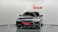 2020 BMW 520