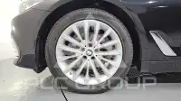 2020 BMW 520
