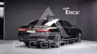 2020 BMW 730M