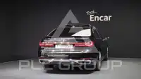 2020 BMW 730