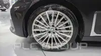 2020 BMW 730