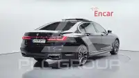 2020 BMW 730M