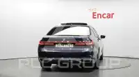 2020 BMW 730