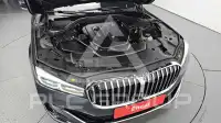 2020 BMW 730