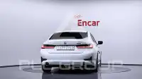 2020 BMW 320