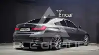 2020 BMW 320