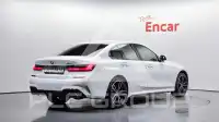 2020 BMW 330