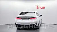 2020 BMW 330