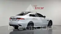 2020 Jaguar XE