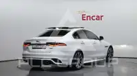 2020 Jaguar XE