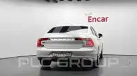 2020 Volvo S90