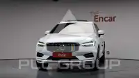 2020 Volvo XC60