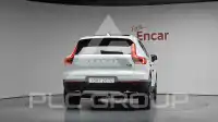 2020 Volvo XC40