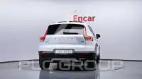 2020 Volvo XC40