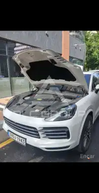 2020 Porsche Cayenne
