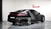 2020 Porsche Panamera