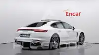 2020 Porsche Panamera