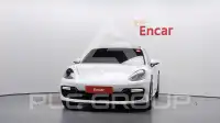 2020 Porsche Panamera