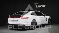 2020 Porsche Panamera