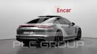 2020 Porsche Panamera