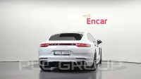 2020 Porsche Panamera