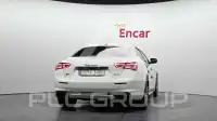 2020 Maserati GHIBLI