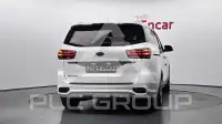 2020 KIA Carnival