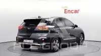 2020 KIA Niro