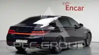 2020 Genesis G90