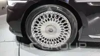 2020 Genesis G90