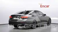 2020 Genesis G80