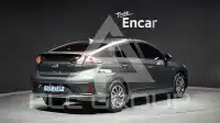 2020 Hyundai Ioniq