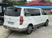 2020 Hyundai Starex