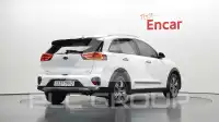 2020 KIA Niro