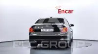 2020 KIA K9