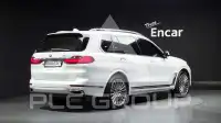 2021 BMW X7