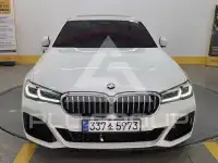 2021 BMW 520M