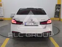2021 BMW 520M