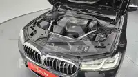 2021 BMW 530