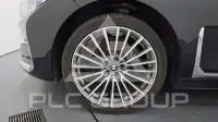 2021 BMW 730