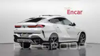 2021 BMW X6M