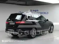 2021 BMW X7