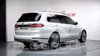 2021 BMW X7