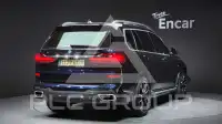 2021 BMW X7M