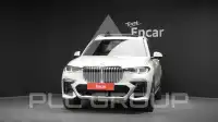2021 BMW X7M