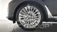 2021 BMW X7