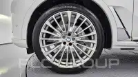 2021 BMW X7