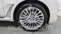 2021 BMW X7