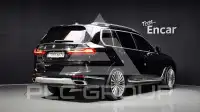 2021 BMW X7