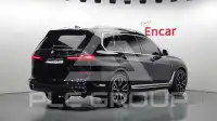 2021 BMW X7M
